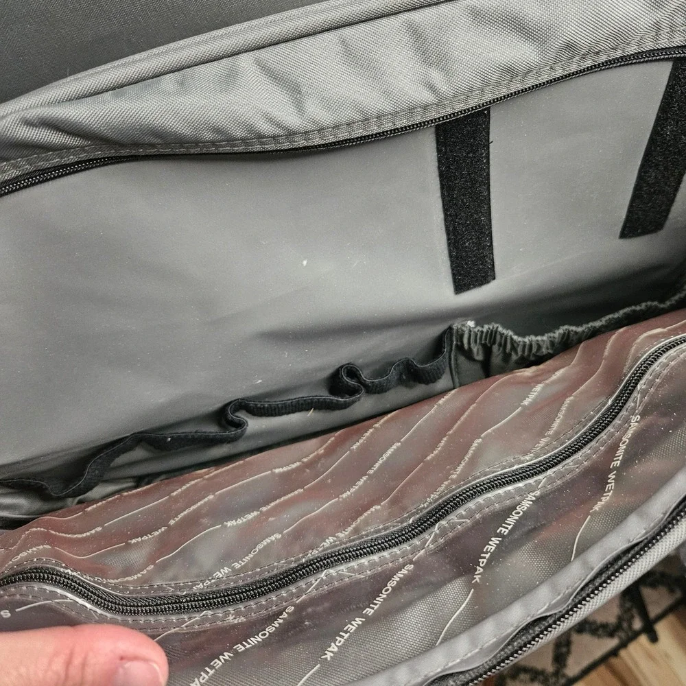 Vintage Samsonite Gray‎ Nylon Travel Briefcase Laptop Bag Wetpak Lockable Gray